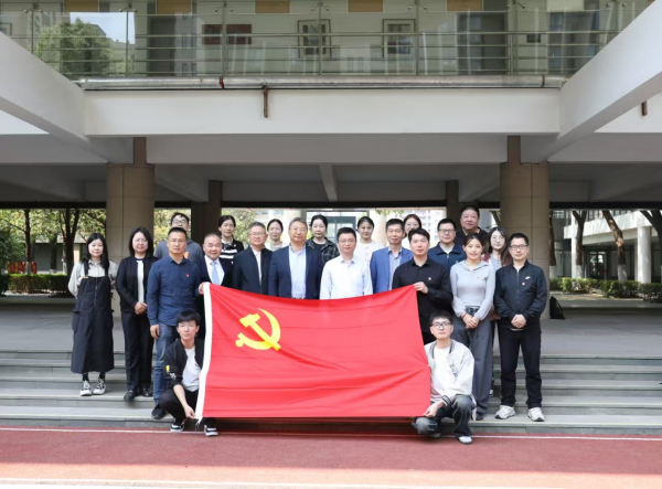 微信图片_20250609220610.jpg