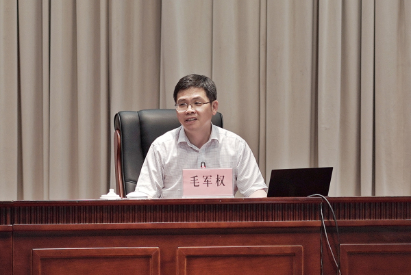 微信图片_20250616093849_编辑.jpg